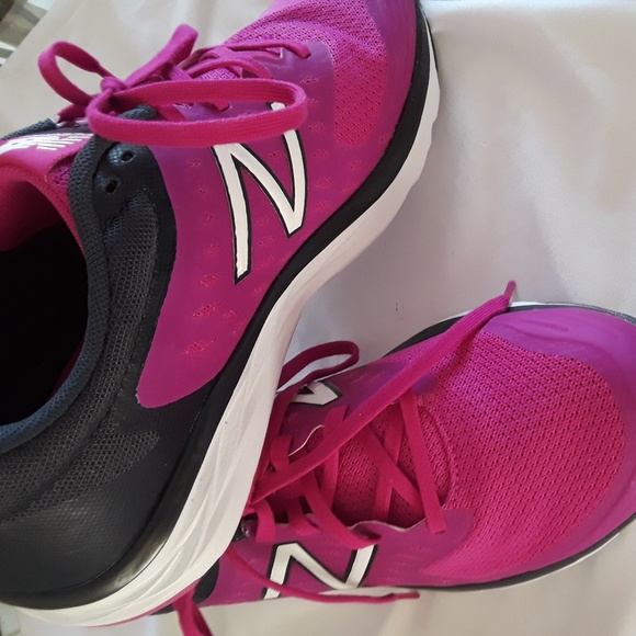 new balance response 1.0 womens